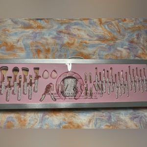 Glitz & Glam Viral Rhinestone Tiktok Brushes